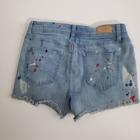 Adam Levine Paint Splatter 9" High Rise Distressed Shorts Size 7 - Picture 4 of 5